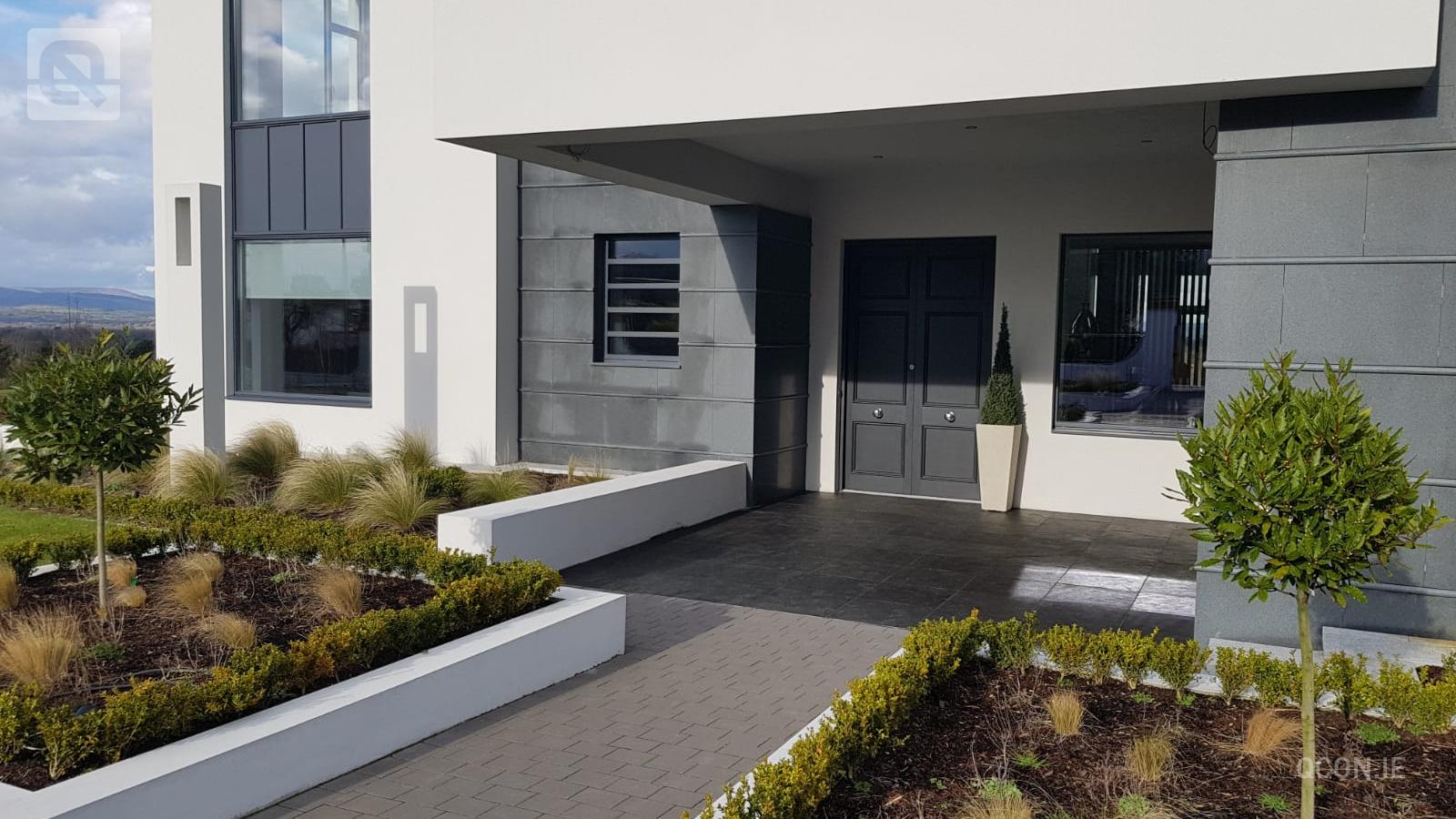 Entryway Private Luxury Home: QCON